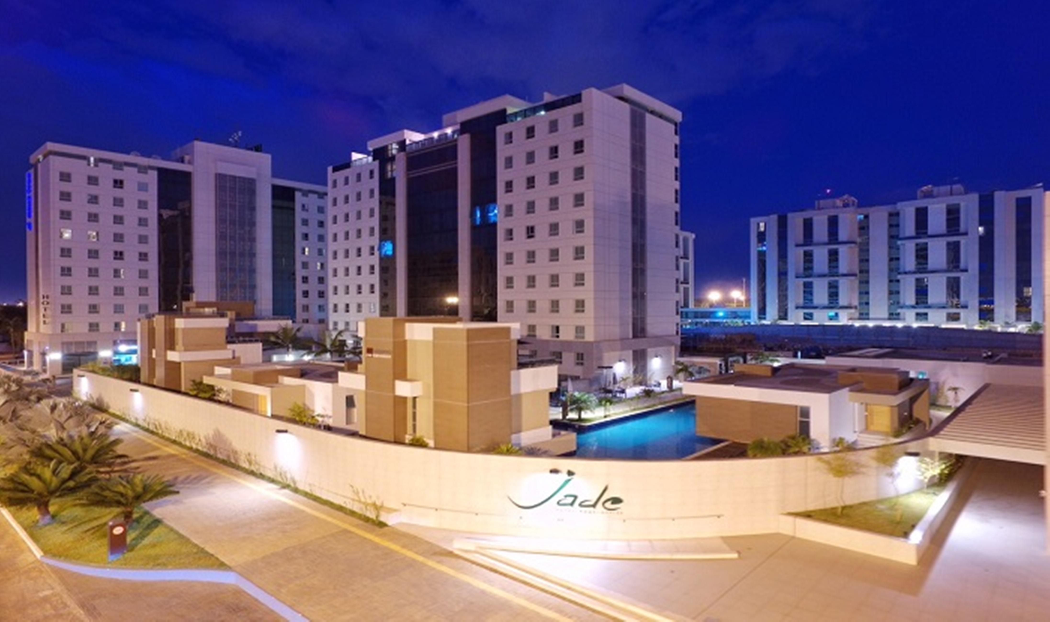 Jade Hotel Brasilia Candangolandia Eksteriør bilde Residential complex in the city