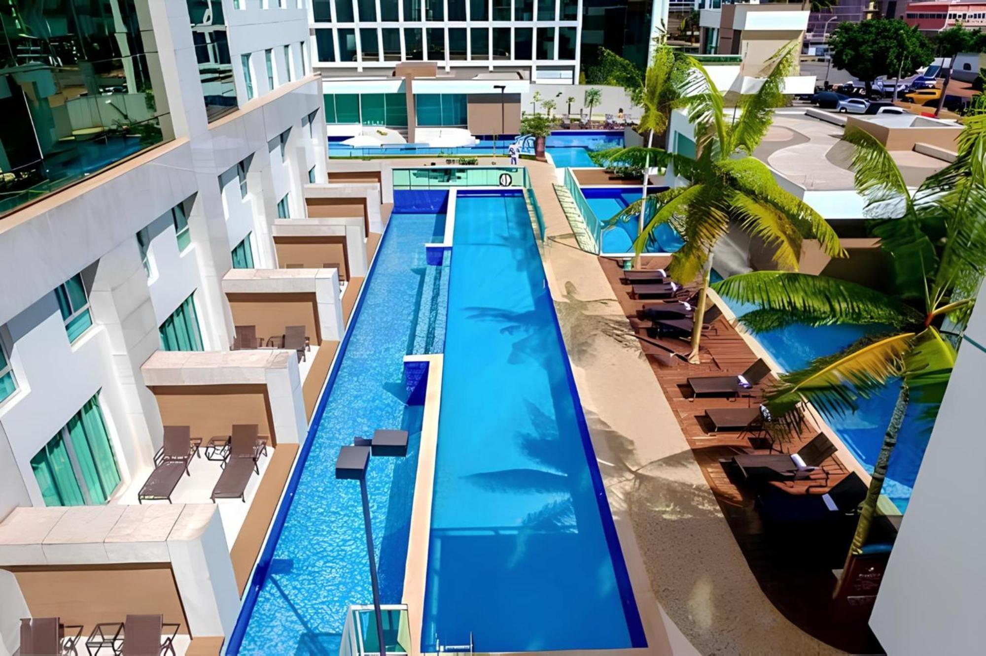 Jade Hotel Brasilia Candangolandia Eksteriør bilde The swimming pool at the hotel